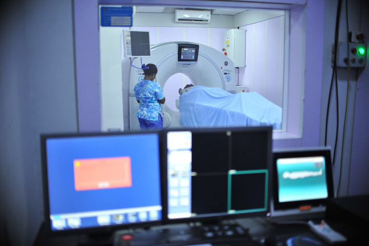patient monitor hospital equipment